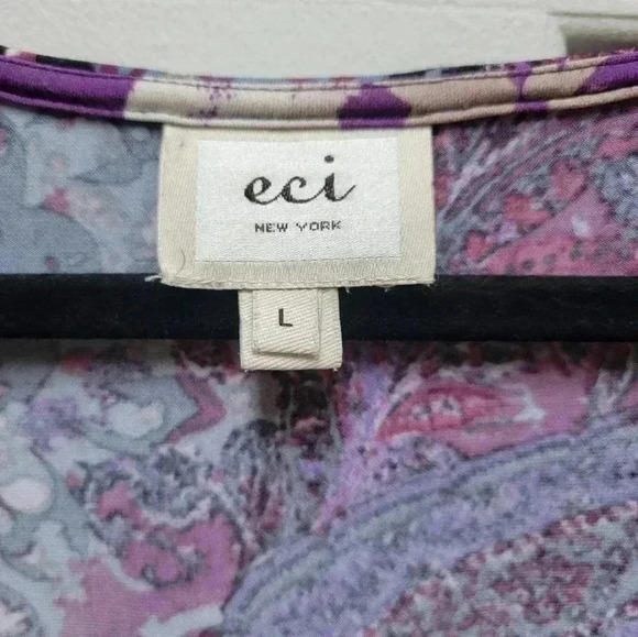 Eci New York Purple Paisley Dress with Beaded Belt line and waist tie Size Large - Picture 4 of 4